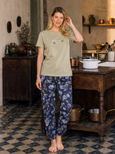 Raspberry short-sleeved pajamas