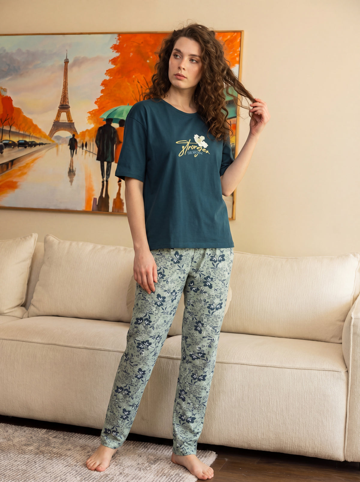 Stronger بيجاما نص كم