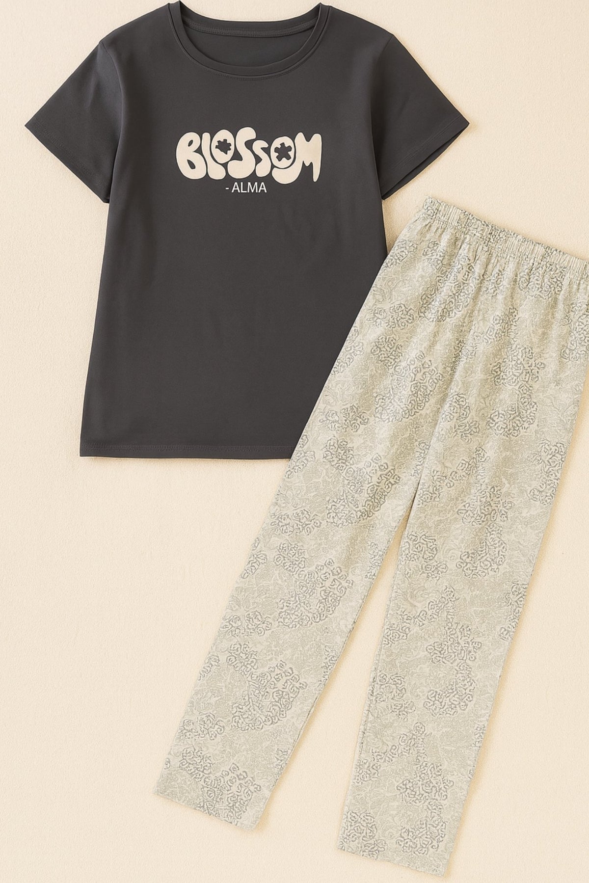 "Blossom" بيجاما