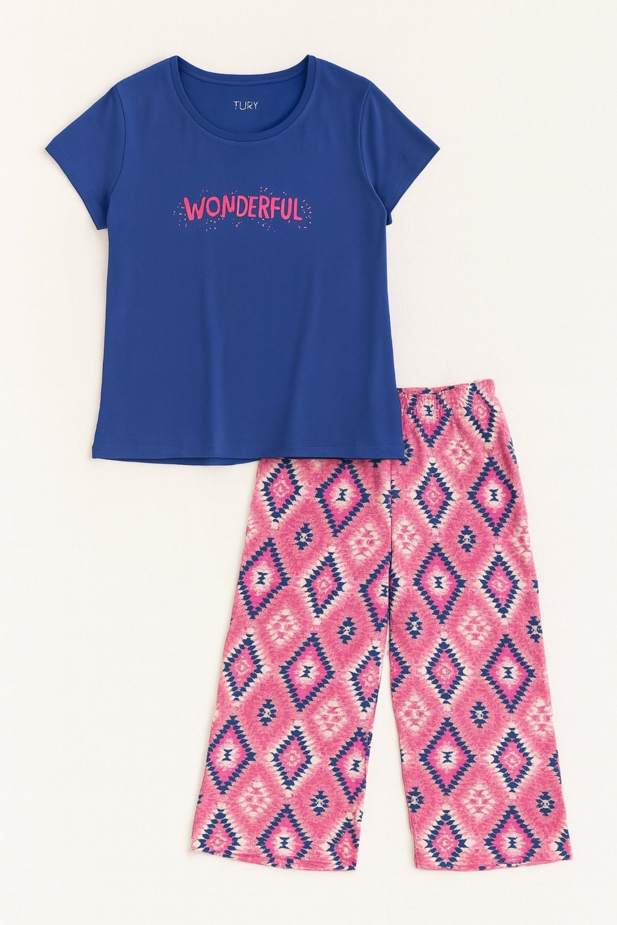 "Wonderful" بيجاما بيرمودا