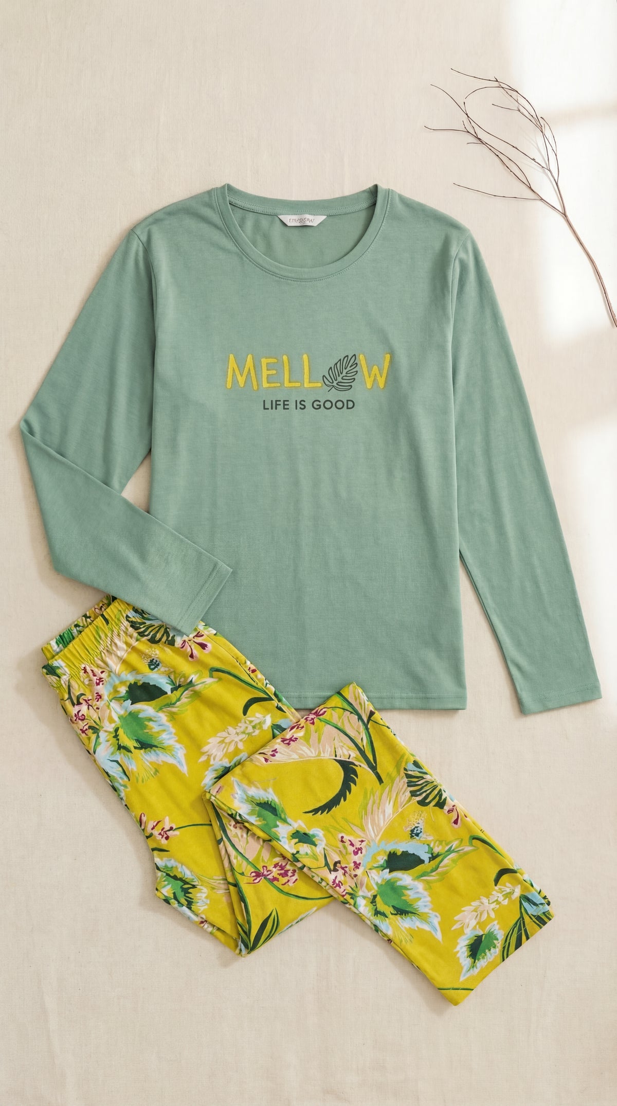 MELLOW  بيجاما بكم