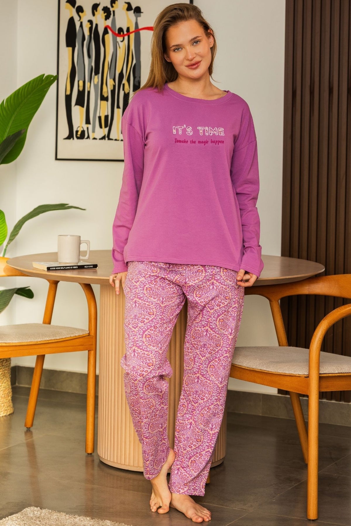 It's Time pajama set