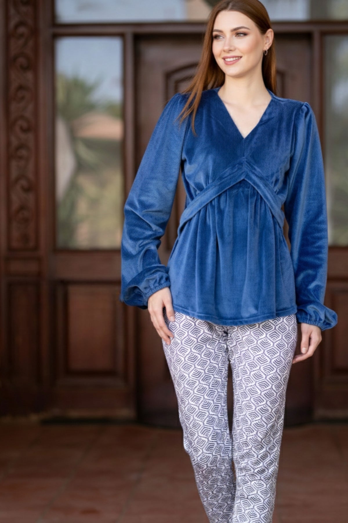 بيجاما قطيفه ازرق