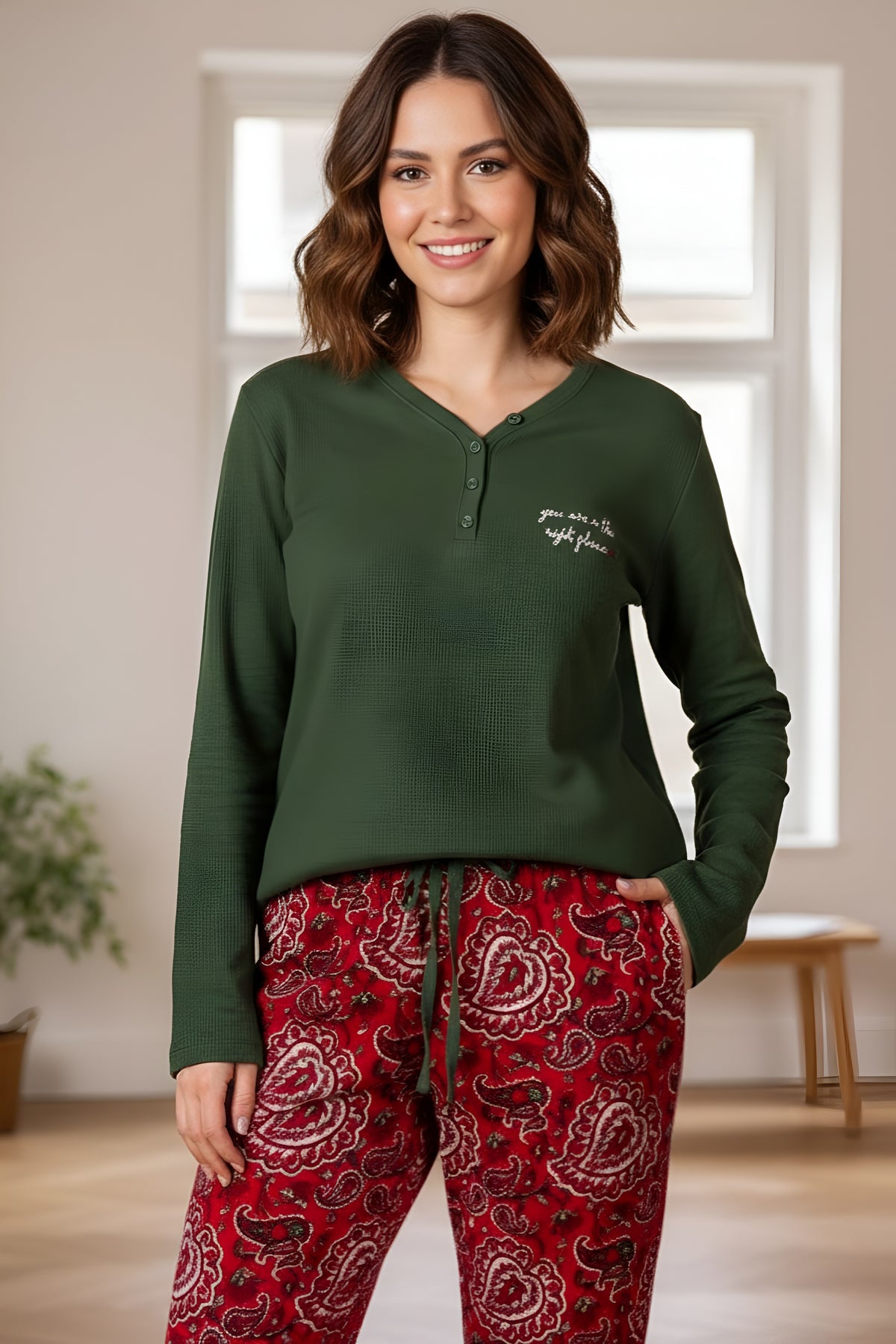 بيجاما زيتي بنطلون مشجر